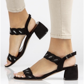 Sandálias pretas Filippo DS3606 / 22 Bk preto 1