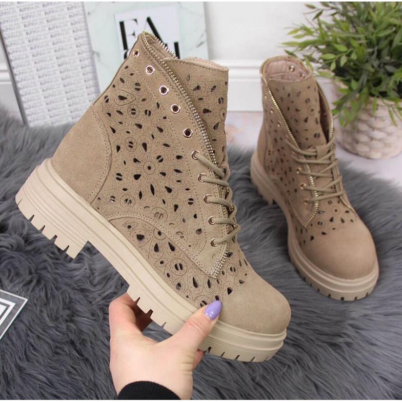 Botas de mola de couro a céu aberto bege em Filippo 1