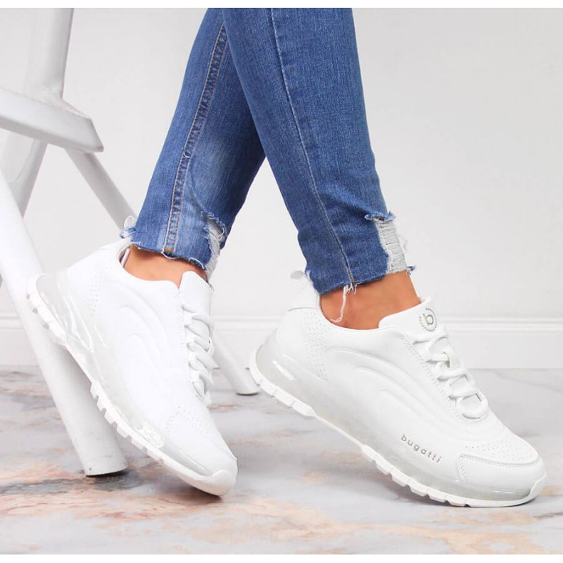 Tênis esportivo Bugatti branco JJ253094 2