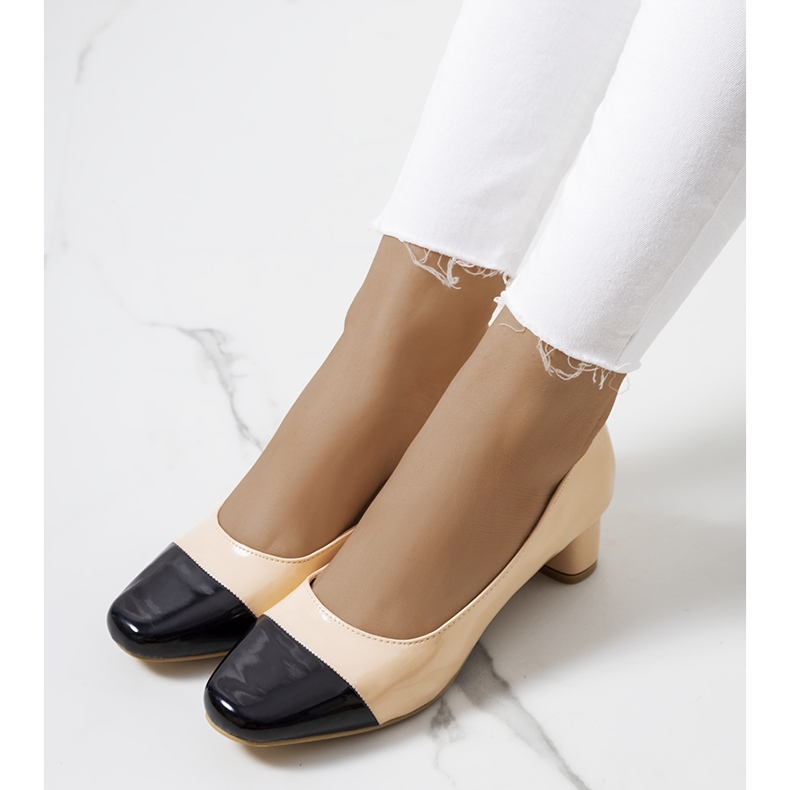 Bombas femininas Bege Dikra preto 1