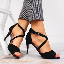 Sandálias pretas de salto alto W Sergio Leone preto 2