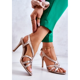 Sandálias de Couro Salto Alto Laura Messi 2002 Bege e Dourado 2