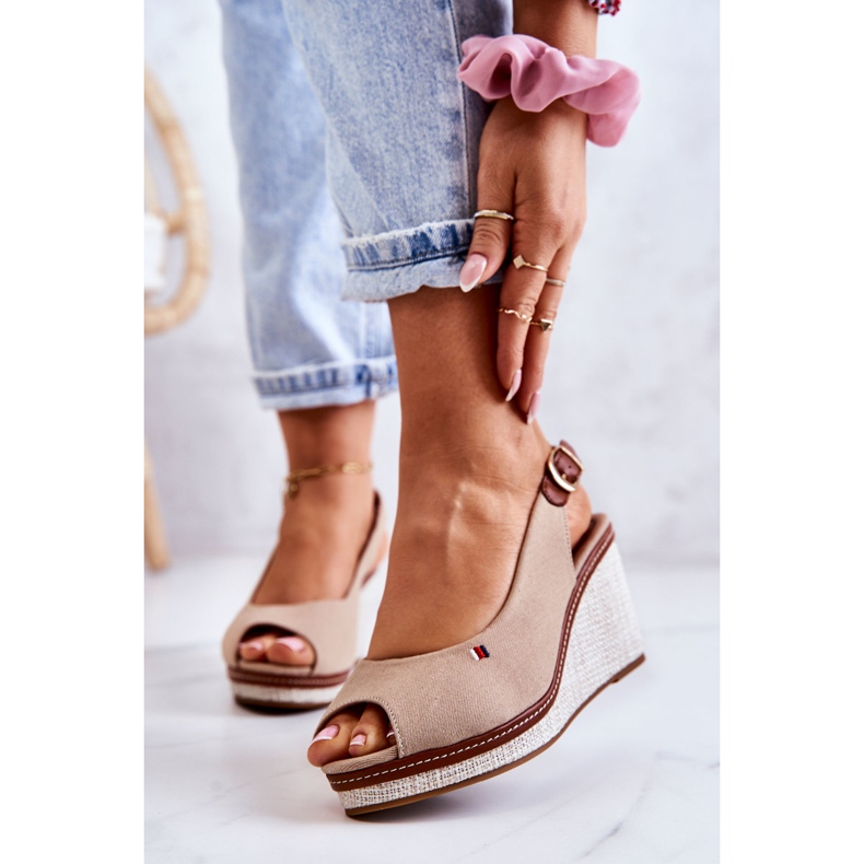 PS1 Sandálias femininas confortáveis com fivela Thallas bege escuro 1 PS1 Sandálias femininas confortáveis com fivela Thallas bege escuro 1