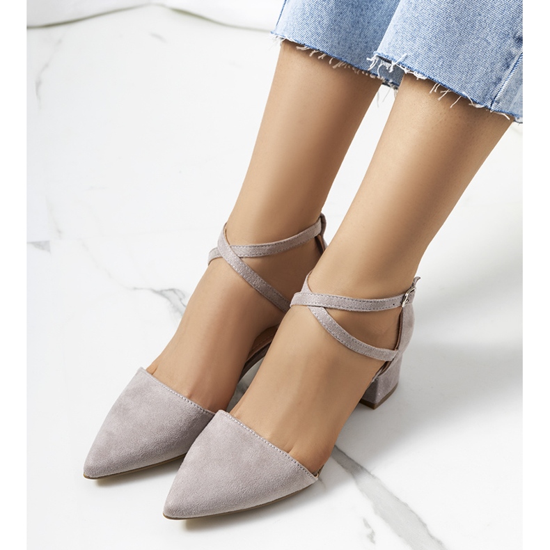 Bombas cinza no posto Hyde 2