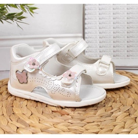 Sandálias brancas de velcro no American Club branco 2