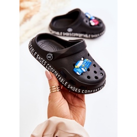 Chinelos infantis Kroks com decoração Black Bertis preto 1