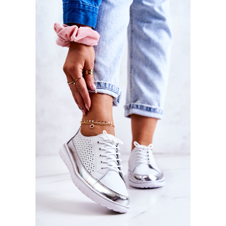 Vinceza Sapatos femininos a céu aberto na plataforma branca Deloren branco prata 1