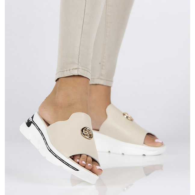 Chinelos de couro Filippo DK3872 / 22 Bege 1