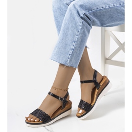 Sandálias pretas com tira decorativa Kirk preto 1