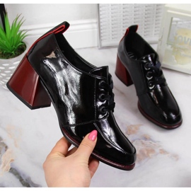 Sapatos de couro no bloco Filippo W PAW350 preto 1