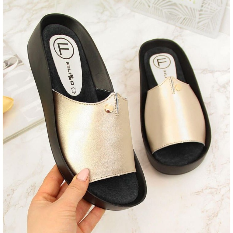 Chinelos plataforma de couro Filippo W PAW199B dourado 1