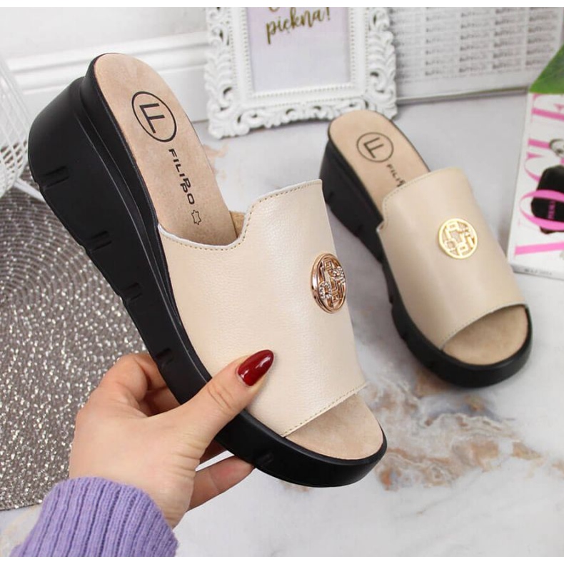 Chinelos de couro na cunha Filippo W PAW362B bege 1