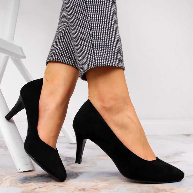 Scarpin Sergio Leone preto de camurça 2