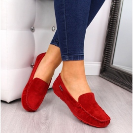 Mocassins femininos de couro vermelho Vinceza 1