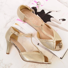 Sandálias femininas douradas elegantes com biqueira aberta Filippo dourado 2