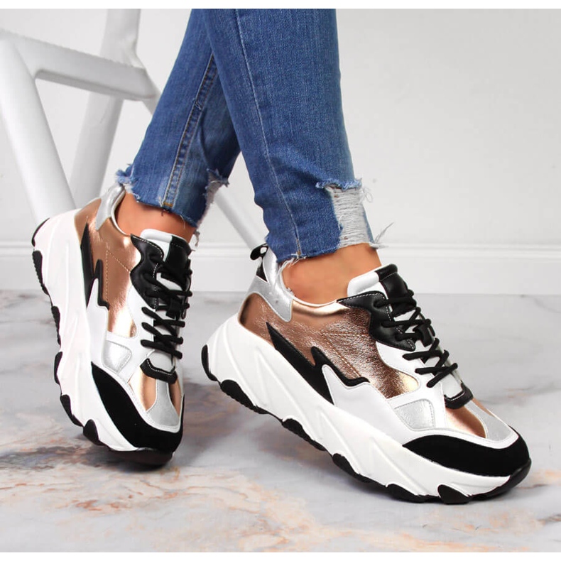 Tênis feminino na plataforma Potocki branca e dourada branco dourado 1