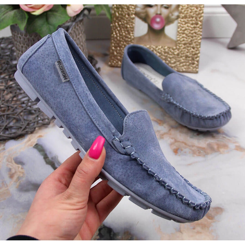 Mocassim de mulher em pele azul Vinceza 2