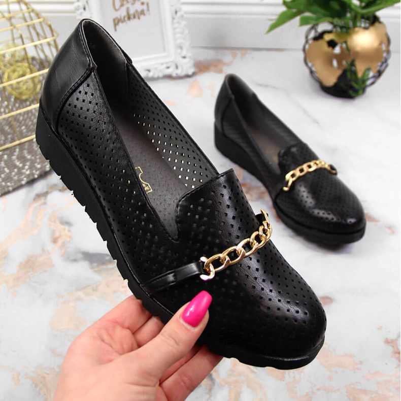 Sapatos femininos vazados com corrente, Jezzi preto 1