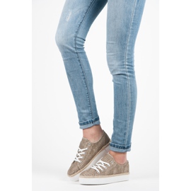 Kylie Tênis a céu aberto na plataforma marrom 1