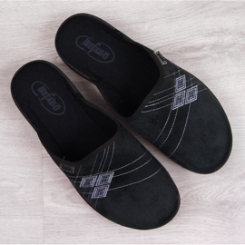 Chinelos de casa masculinos Befado pretos 1