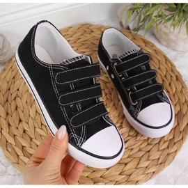 Sapatilhas de cano baixo Atletico para criança pretas com fecho de velcro preto 1 Sapatilhas de cano baixo Atletico para criança pretas com fecho de velcro preto 1