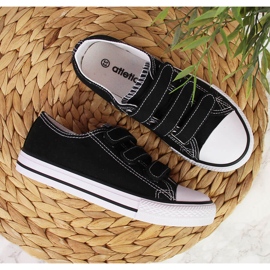 Sapatilhas de cano baixo Atletico para criança pretas com fecho de velcro preto 2