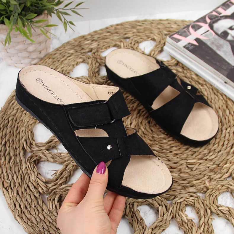 Chinelos de cunha pretos de mulher Vinceza 2