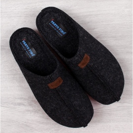 Chinelos masculinos de feltro preto Panto Fino II167010 1