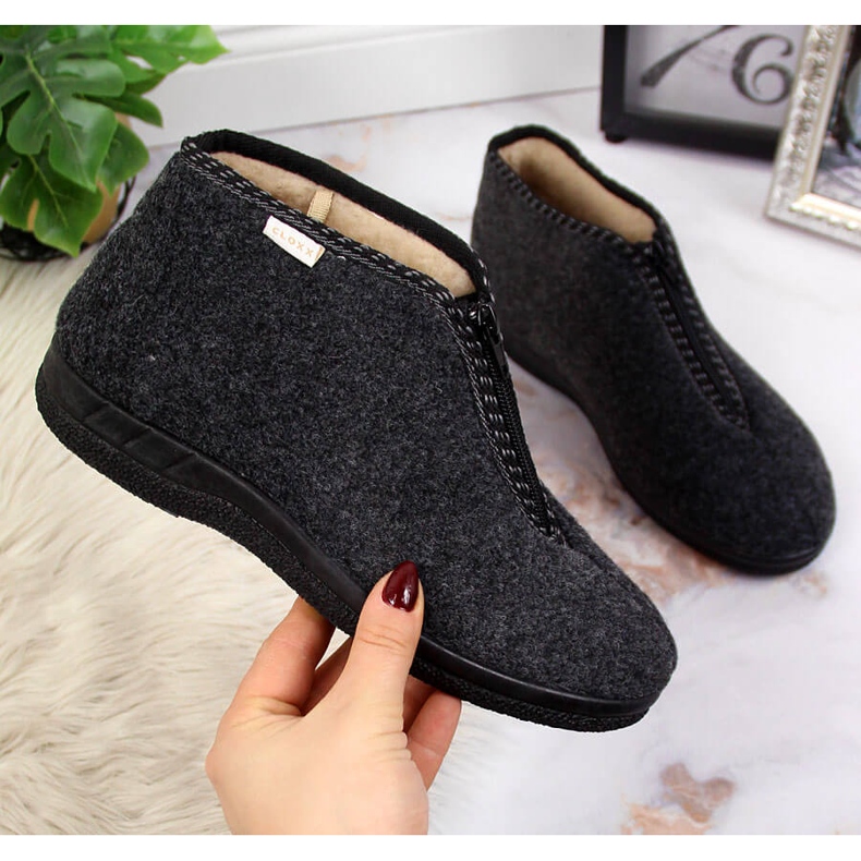 Chinelos de casa femininos, isolados com zíper, cinza Cloxx 2