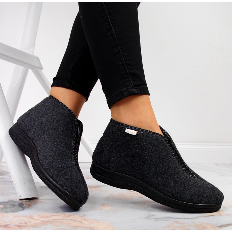 Chinelos de casa femininos, isolados com zíper, cinza Cloxx 1