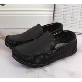 Mocassins masculinos com salto baixo Kornecki 6805 1