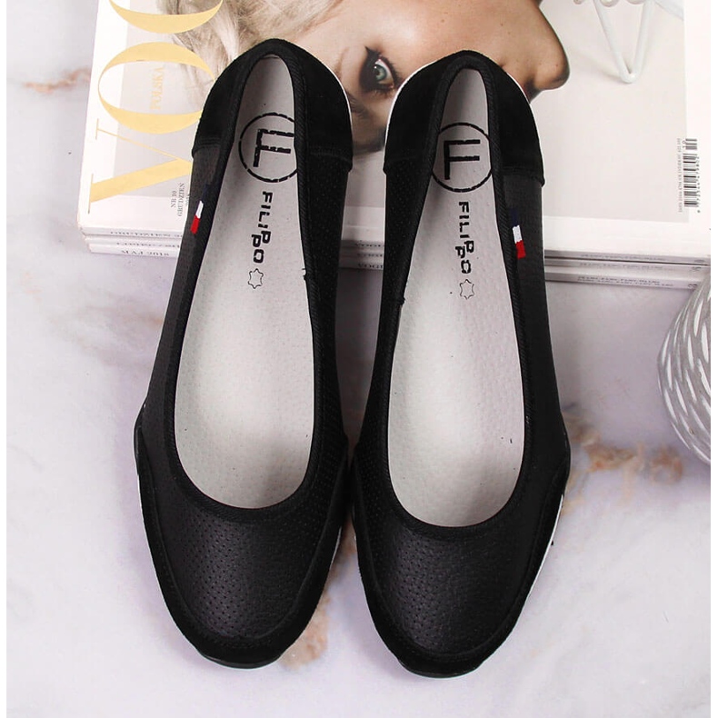 Bailarinas femininas de couro preto vazado Filippo 1