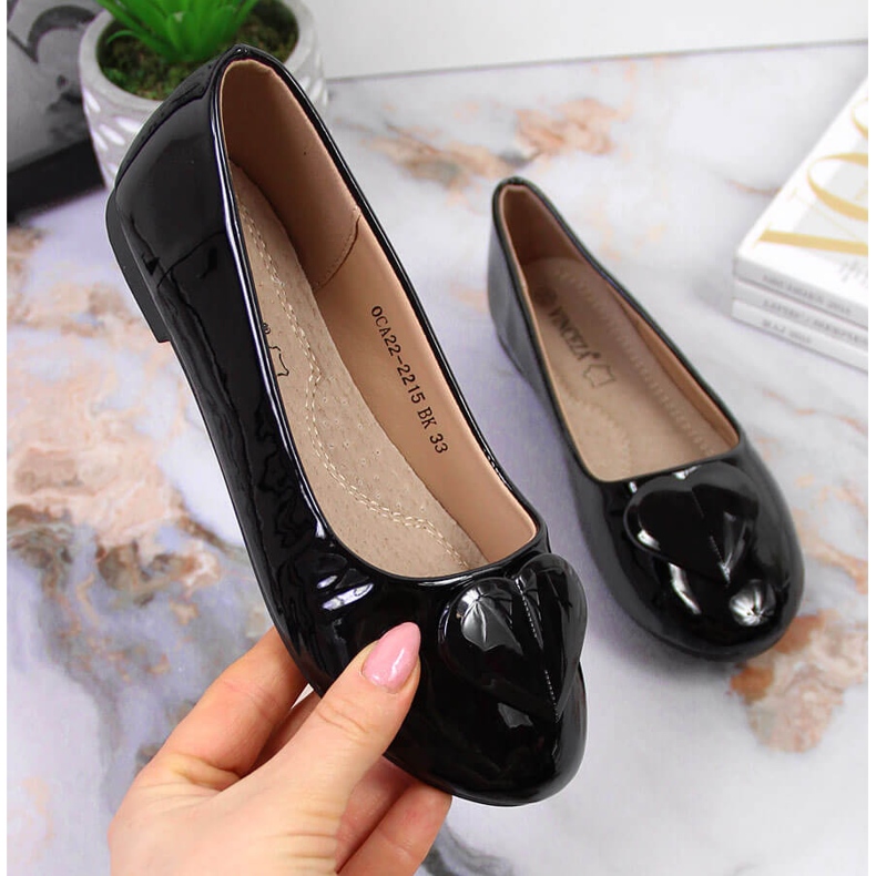 Bailarinas de menina com coração preto Vinceza 1