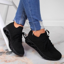 Tênis esportivo feminino McKeylor preto em mesh 1