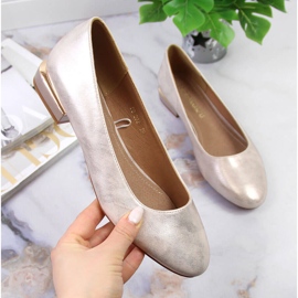 As bailarinas de salto alto de ouro feminino Sergio Leone dourado 1