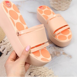 Chinelos de borracha femininos na plataforma nude Zaxy HH285194 multicolorido 1