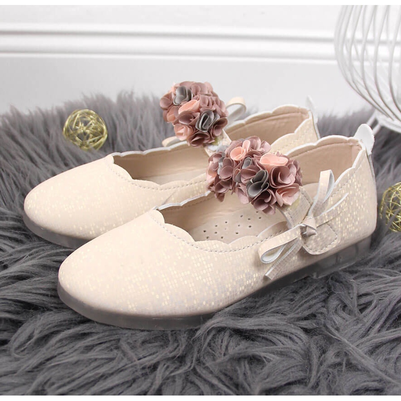 Bailarinas de menina com velcro com flores Vinceza bege 2