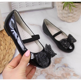 S.Barski Bailarinas de menina com elástico preto S. Bararski 1 S.Barski Bailarinas de menina com elástico preto S. Bararski 1