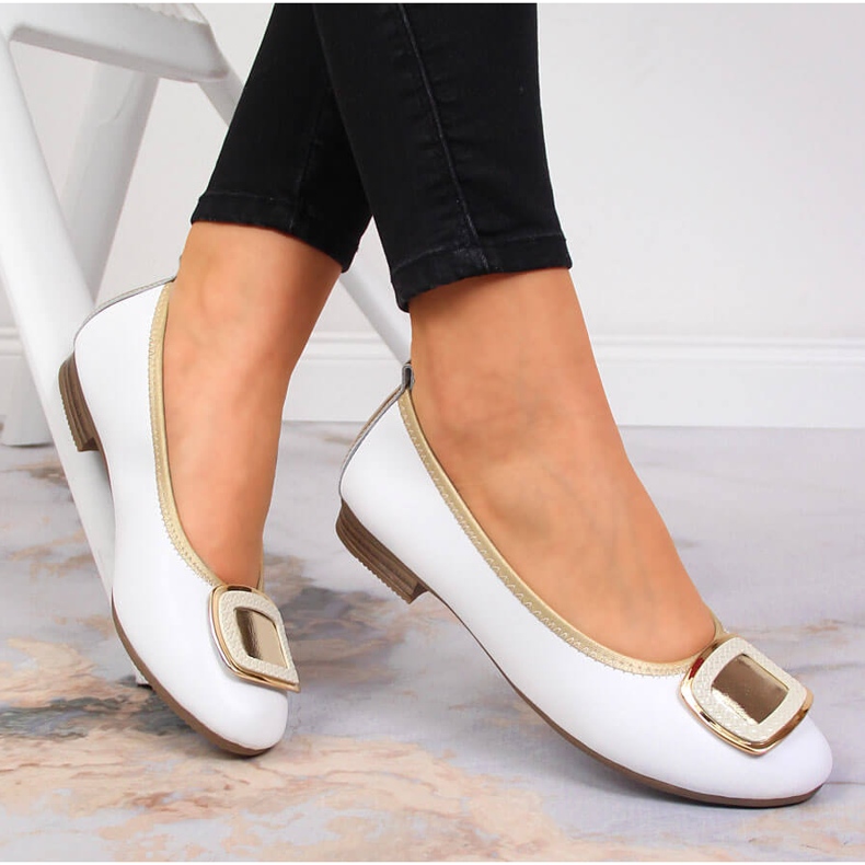 Bailarinas femininas de couro branco Filippo 2