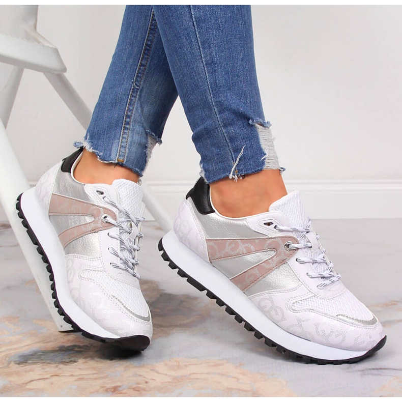 Tênis esportivo feminino Bugatti JJ253100 branco 1