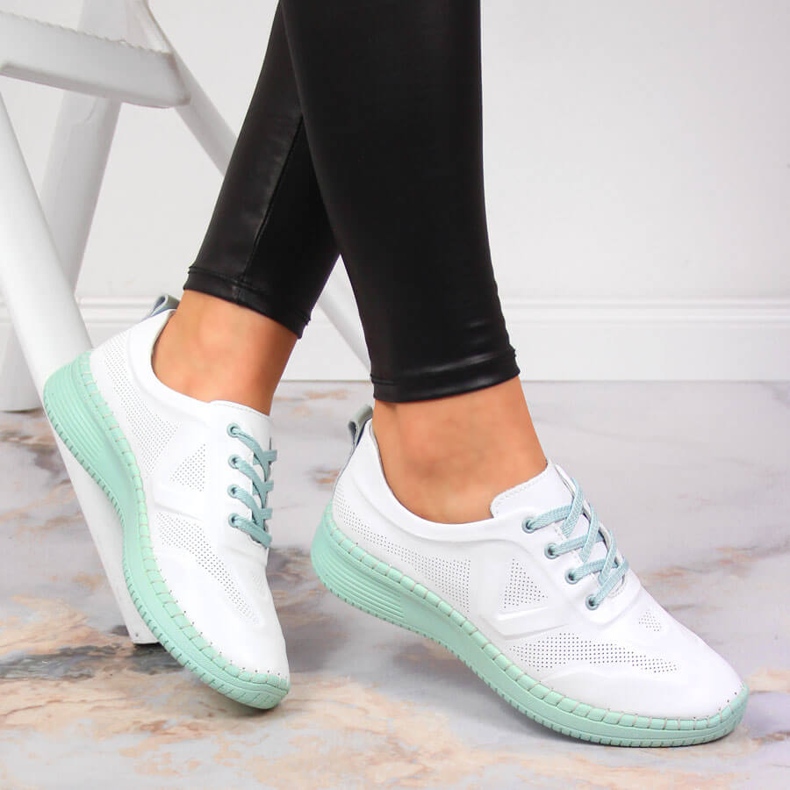 Sapatos esportivos femininos Artiker de couro branco 1