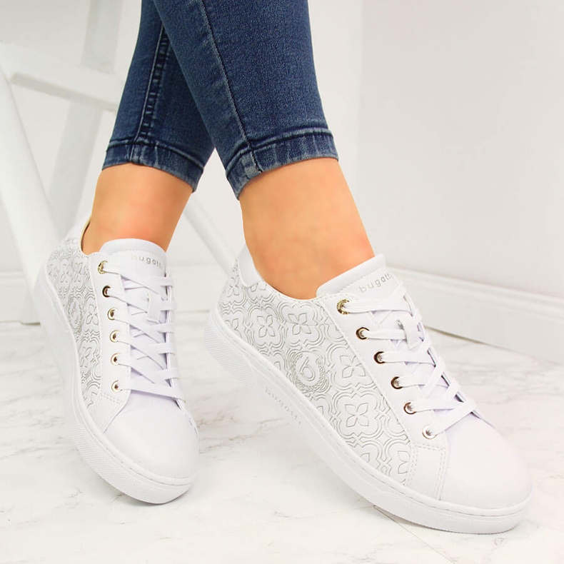 Tênis feminino branco Bugatti JJ253157 1