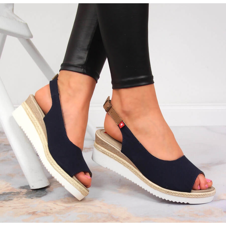 Sandálias femininas azul marinho Big Star JJ276046 1