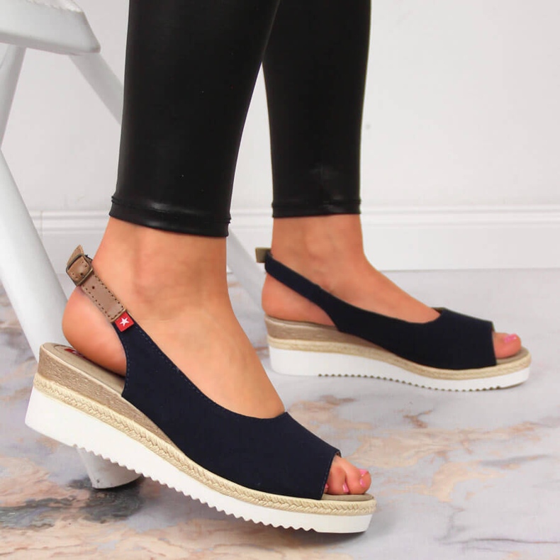 Sandálias femininas azul marinho Big Star JJ276046 2