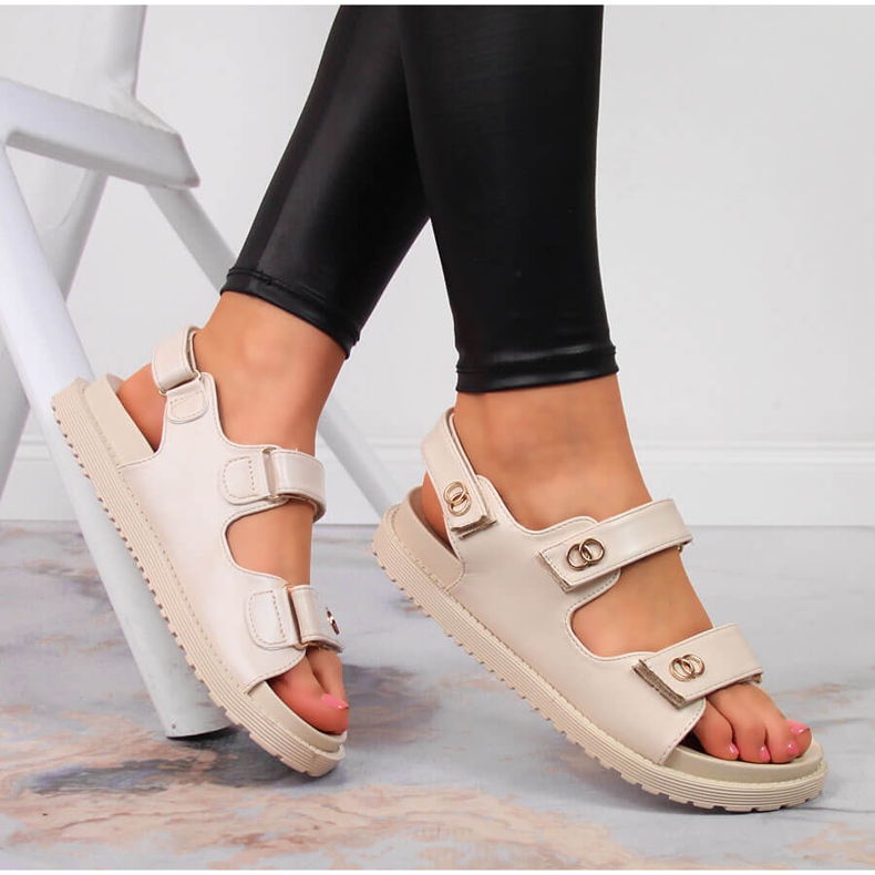 S.Barski Sandálias femininas com velcro bege S. Barski 1