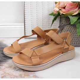 Sandálias femininas com velcro camel Jezzi castanho 2