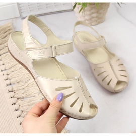 Sandálias femininas de couro com cunha dourada Helios 4009 dourado 1