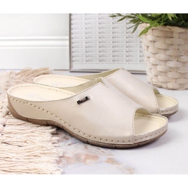 Chinelos de couro feminino em uma cunha dourada Helios 105 dourado 2