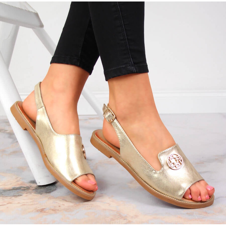 Sandálias femininas com decoração Filippo dourada dourado 1