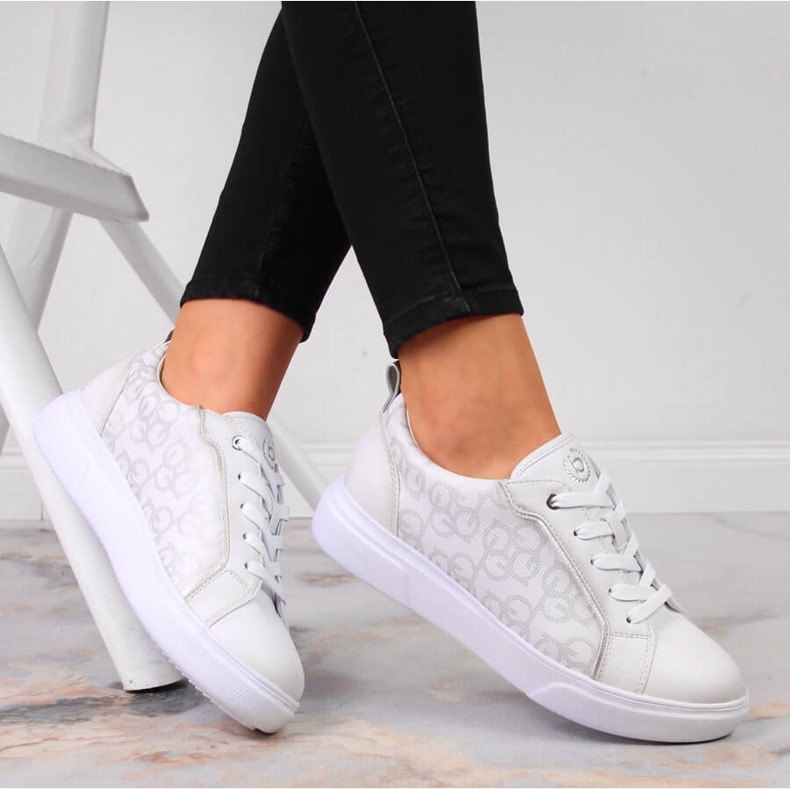 Tênis para mulheres tênis branco Bugatti JJ253151 1